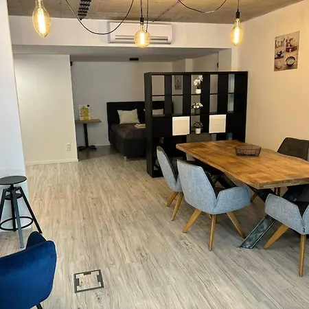 Yaya * Братислава